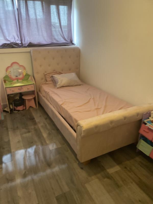 2 bedroom maisonette in Southend On Sea House Exchange