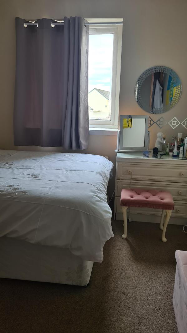 2 bedroom flat in Inverness House Exchange