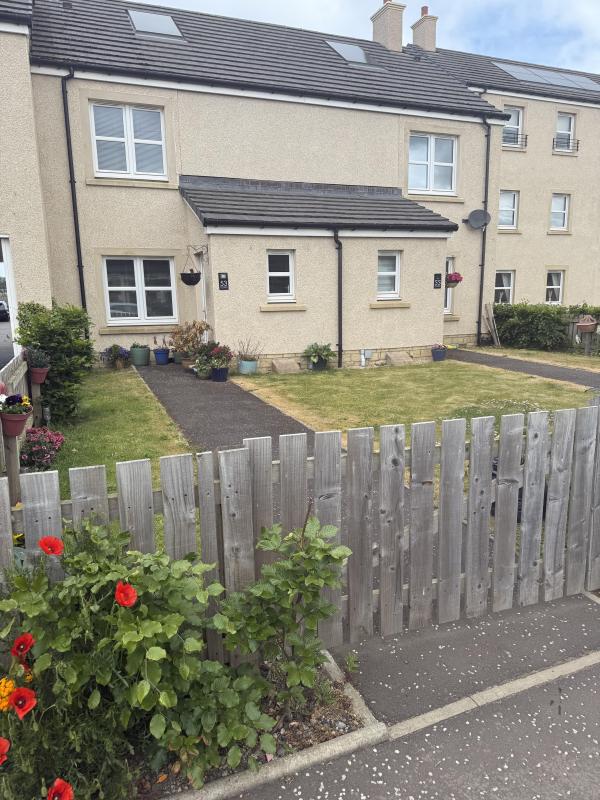 2 bedroom house in Millerhill House Exchange