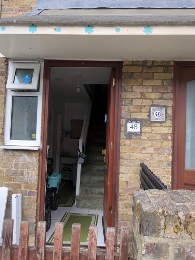 2   bedroom house in Greenwich