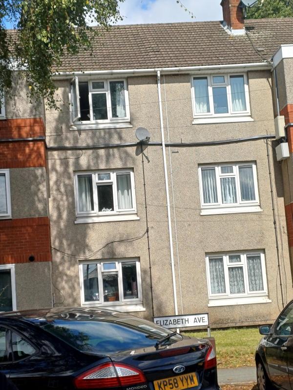 2 bedroom flat in Bilston House Exchange