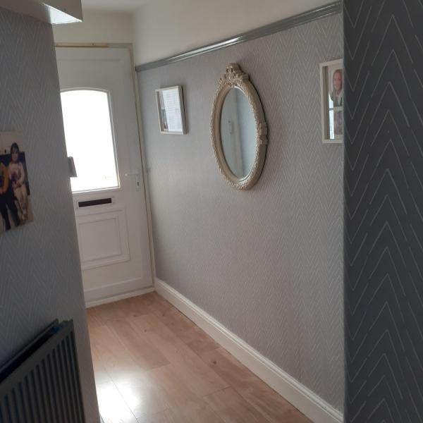 2 bedroom house in Burnt Oak House Exchange
