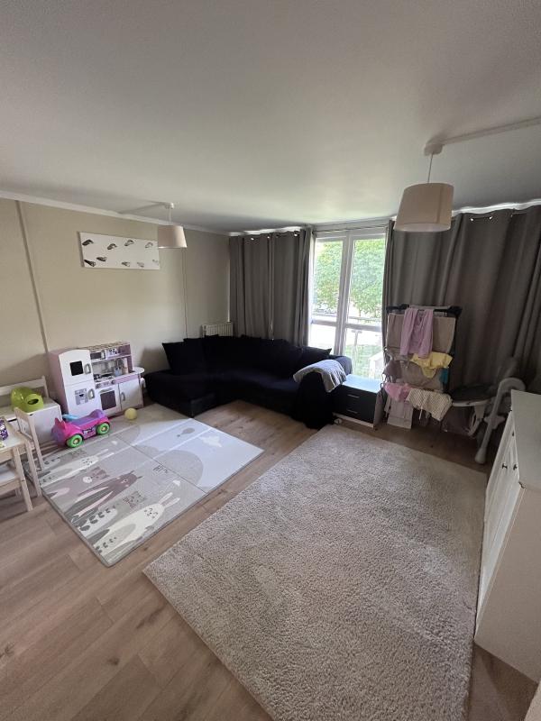 2 bedroom flat in Stevenage House Exchange