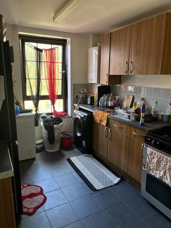 2 bedroom flat in Hackney House Exchange
