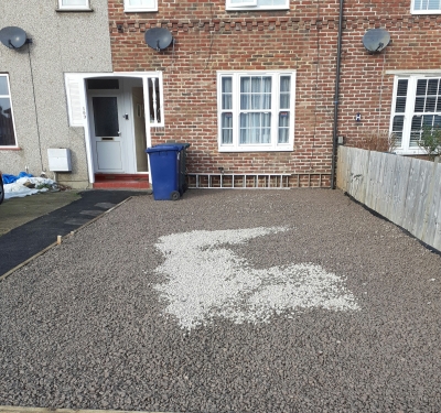 2 bedroom house in Burnt Oak House Exchange