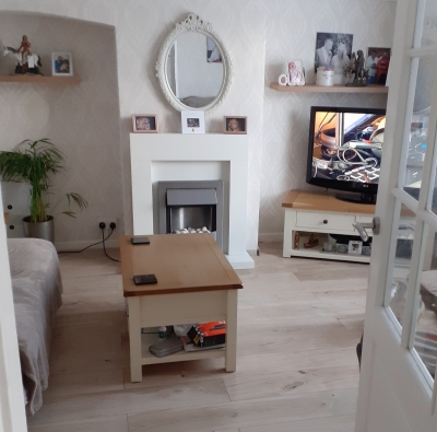 2   bedroom house in Burnt Oak