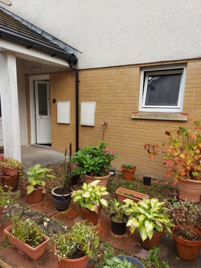 1   bedroom flat in Brynmawr