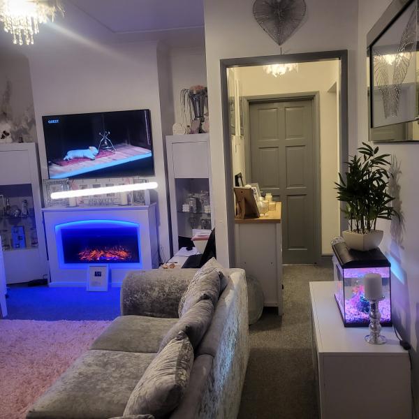 3 bedroom flat in Bromley House Exchange