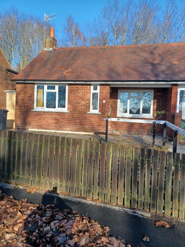 1 bedroom bungalow in Stourbridge House Exchange