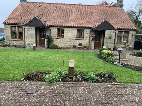 2 bedroom bungalow in Eastfield House Exchange