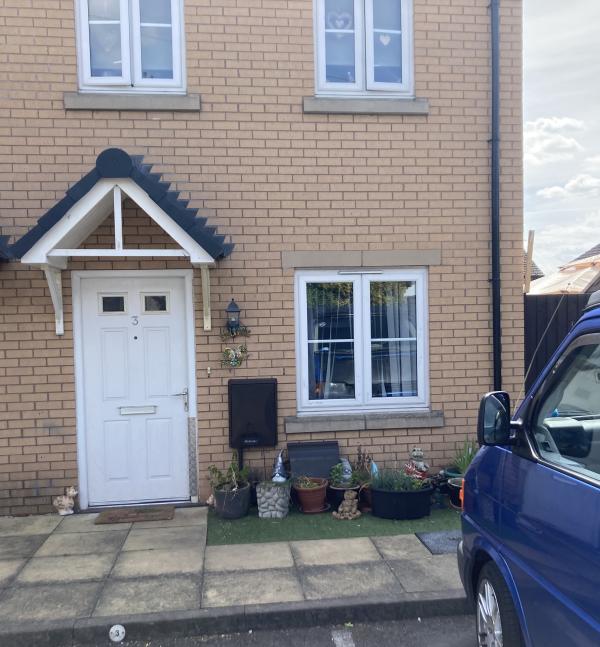 2 bedroom house in Tamworth House Exchange