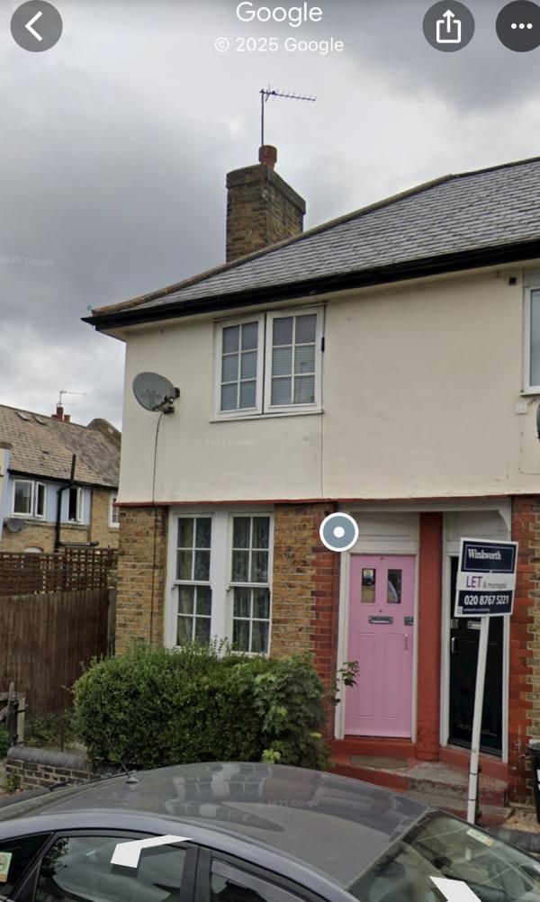 2 bedroom house in London House Exchange