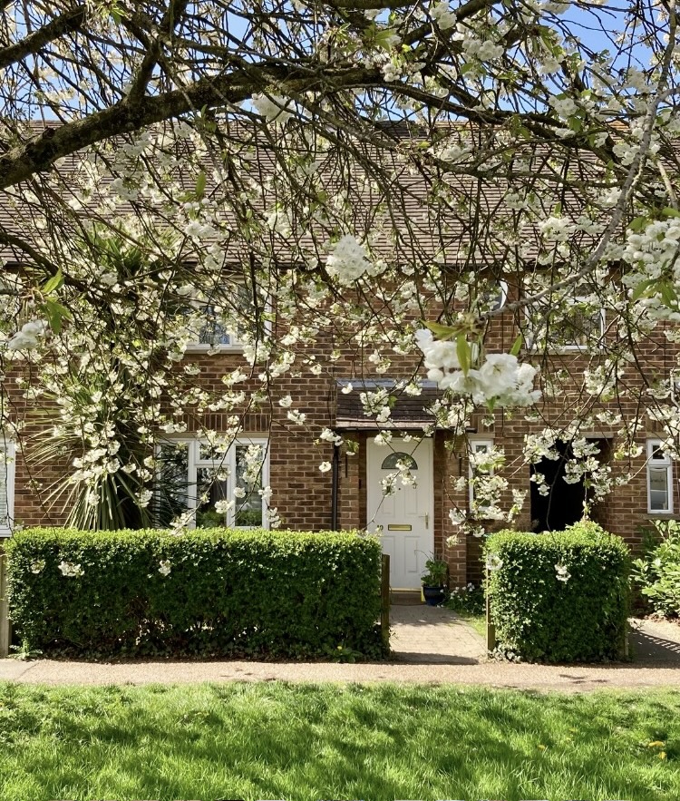 2 bedroom house in Nutbourne House Exchange