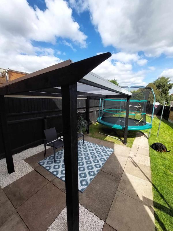 2 bedroom house in Carlton House Exchange