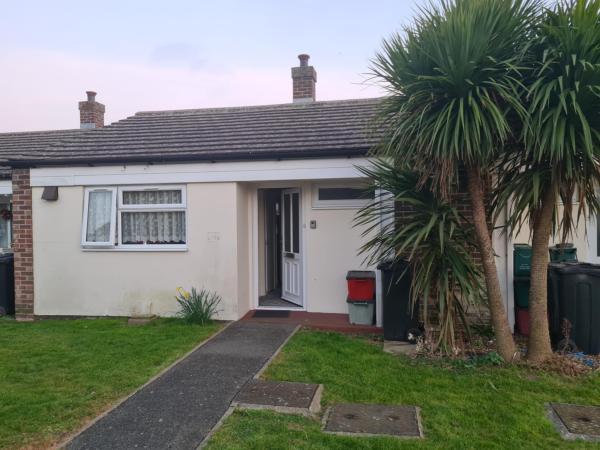 1 bedroom bungalow in Walton On The Naze House Exchange