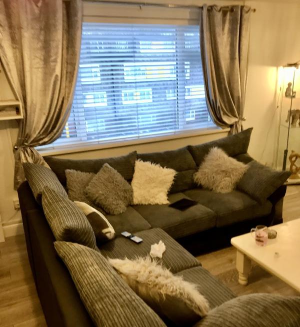 4 bedroom maisonette in Butetown House Exchange