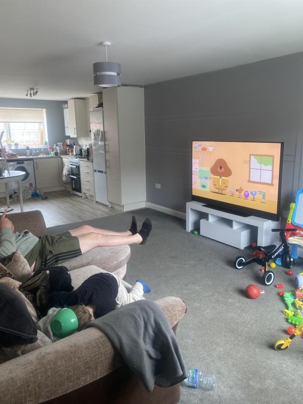 2 bedroom house in Bristol House Exchange
