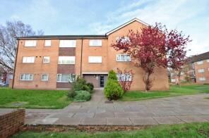 2 bedroom flat in Moreton House Exchange
