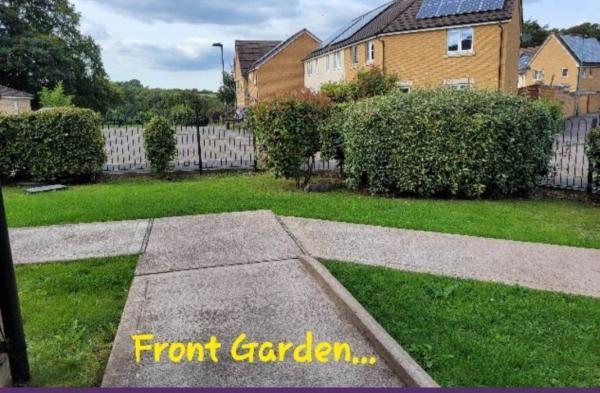 3 bedroom house in Bath House Exchange