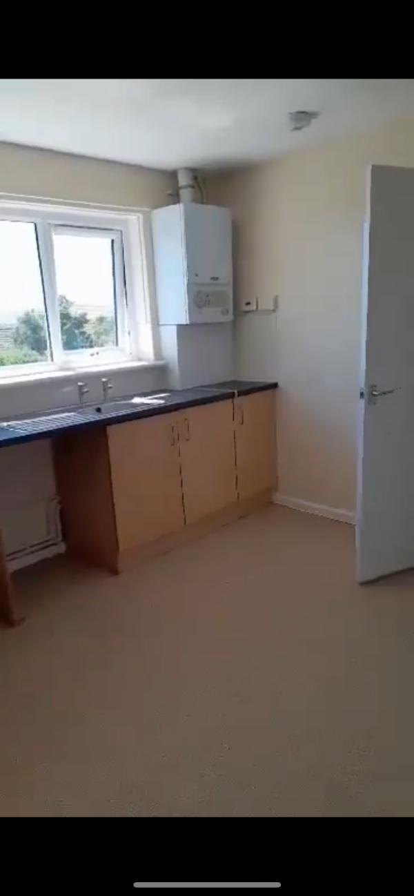 2 bedroom flat in Gilfach Goch House Exchange