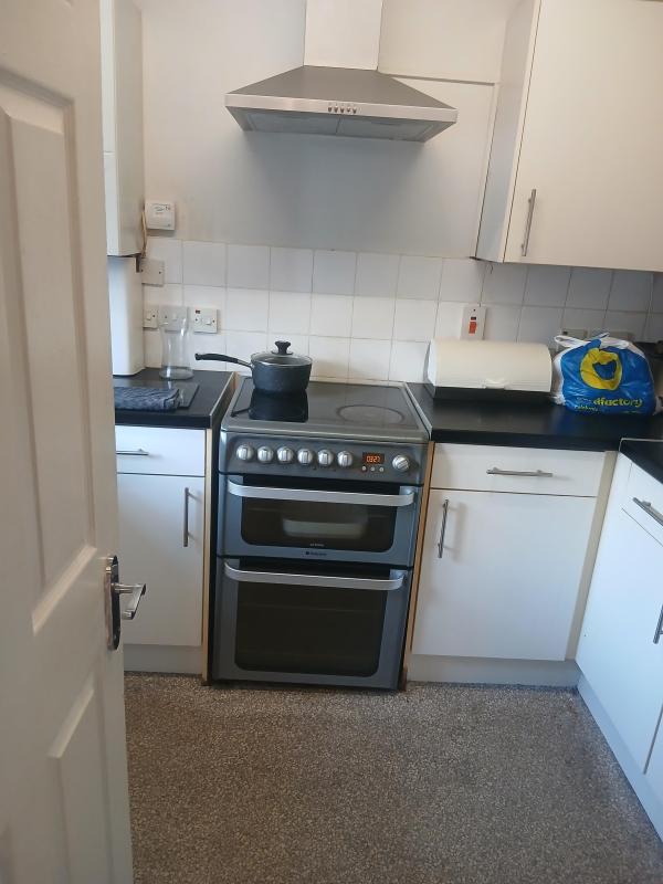2 bedroom flat in London House Exchange