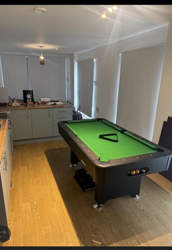 2 bedroom flat in London House Exchange
