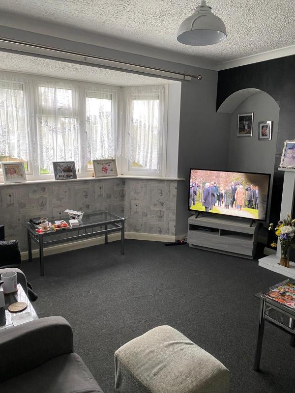 3 bedroom flat in Bilston House Exchange