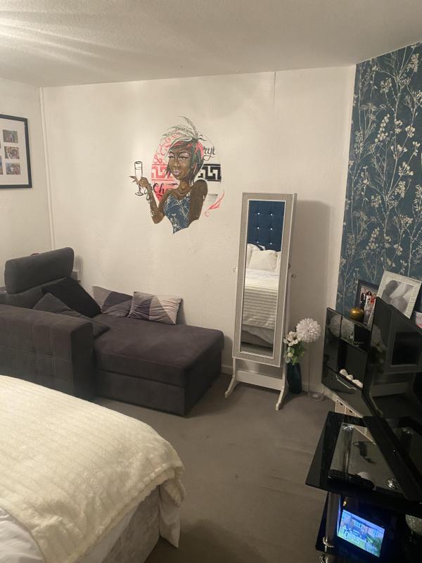 2 bedroom bungalow in Leicester House Exchange