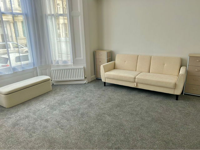 1 bedroom flat in London House Exchange