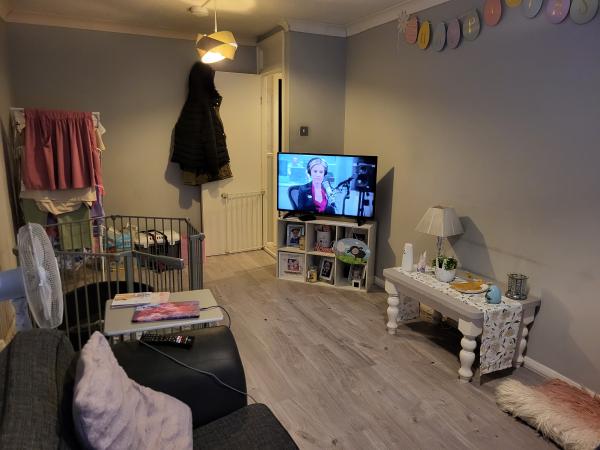 2 bedroom flat in East Finchley House Exchange