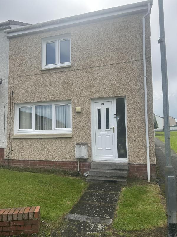 2 bedroom house in Lesmahagow House Exchange