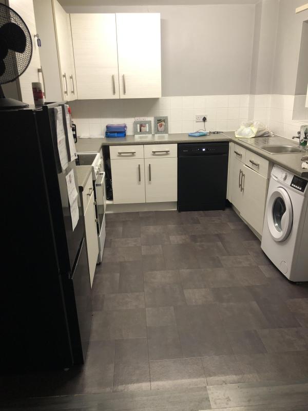 2 bedroom flat in Tile Hill House Exchange
