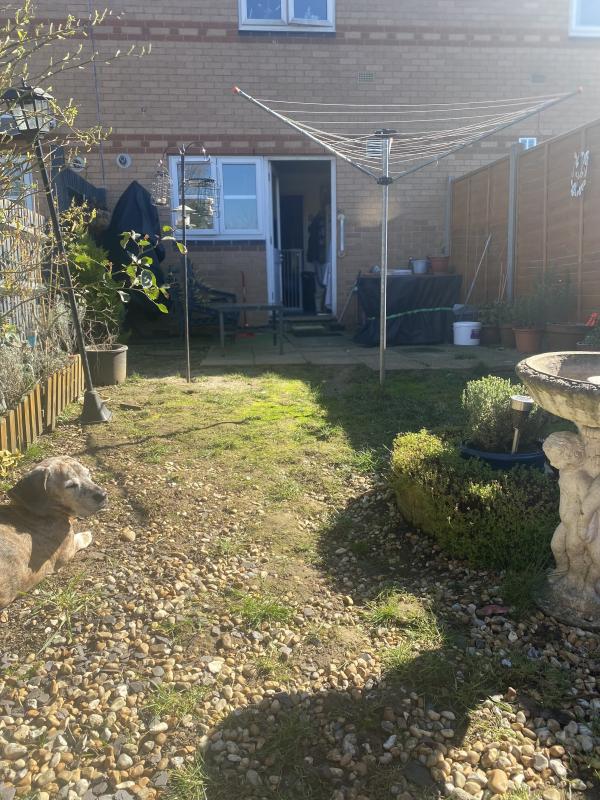 2 bedroom house in Hatfield House Exchange