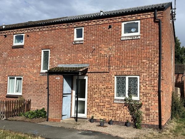 2 bedroom house in Redditch House Exchange