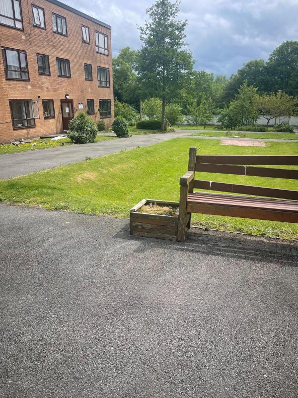 1 bedroom flat in Newton Heath House Exchange