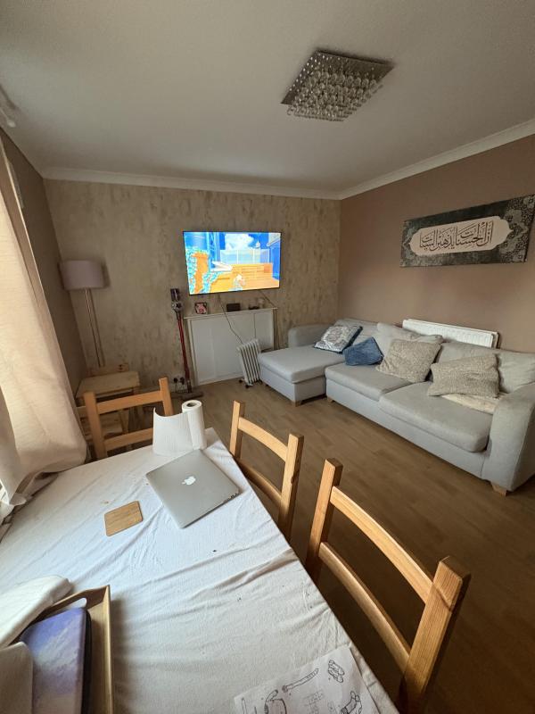 2 bedroom flat in Stockwell House Exchange