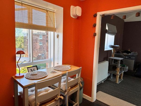 1 bedroom flat in Exeter House Exchange