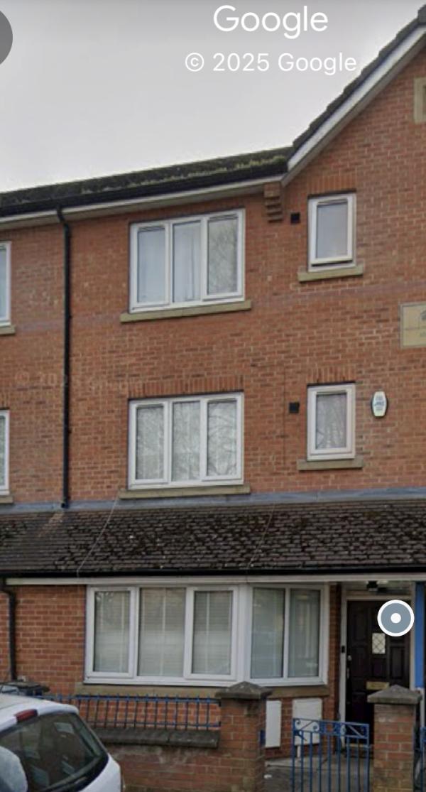 4 bedroom house in Old Trafford House Exchange