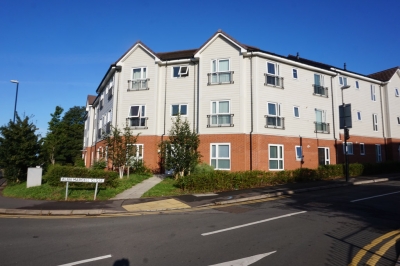 2   bedroom flat in Coventry