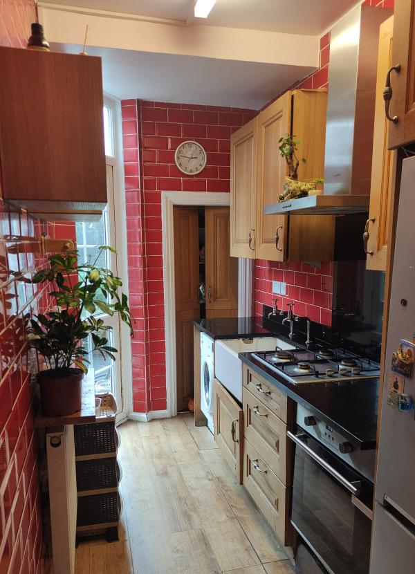 2 bedroom house in Haringey   Greater London House Exchange