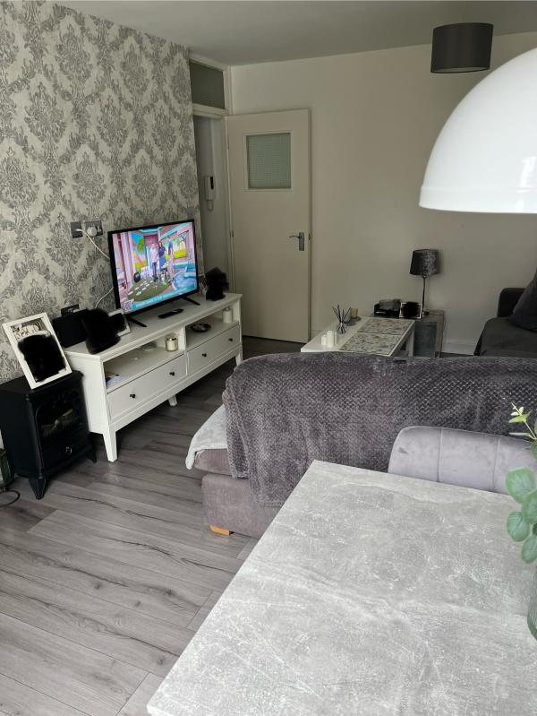 1 bedroom flat in Bow House Exchange