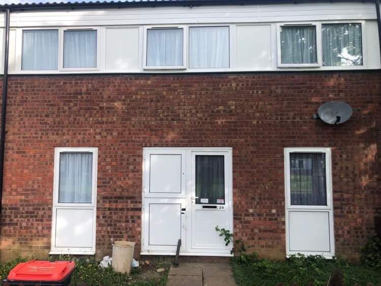 2 bedroom house in Milton Keynes House Exchange