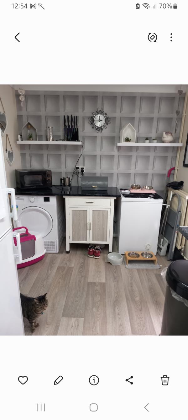 2 bedroom house in Leicester House Exchange