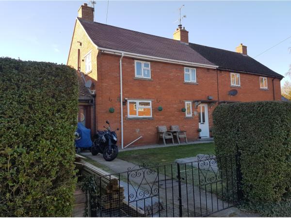 3 bedroom house in Devizes House Exchange