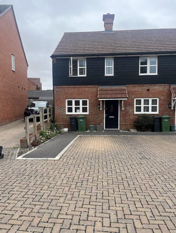 2 bedroom house in Harwell House Exchange
