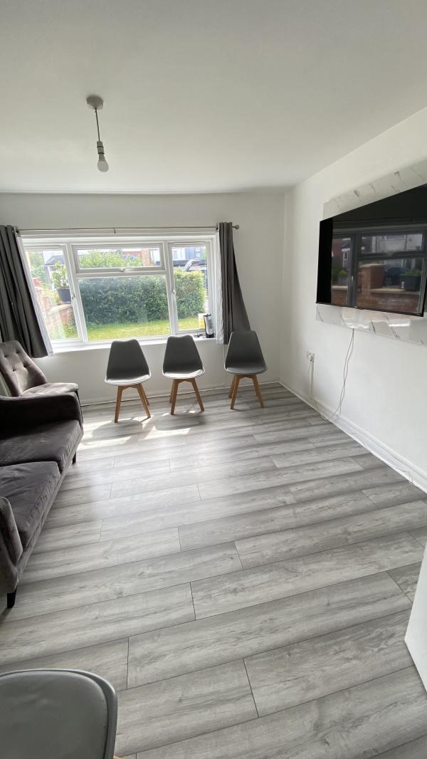 1 bedroom house in Watford House Exchange