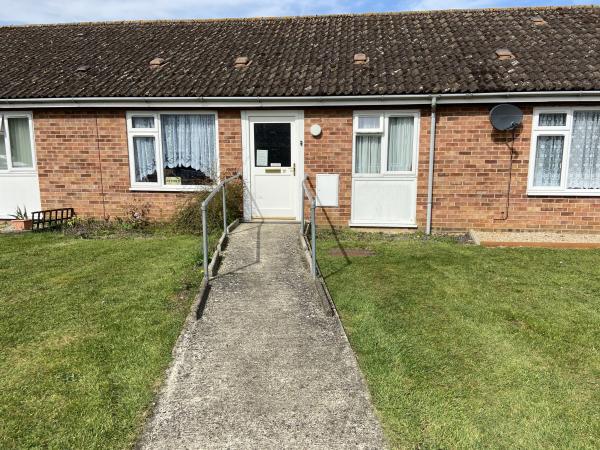1 bedroom bungalow in Dersingham House Exchange