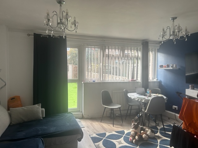 3 bedroom maisonette in London House Exchange