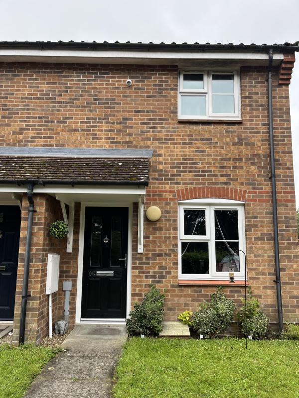 2 bedroom house in Attleborough House Exchange