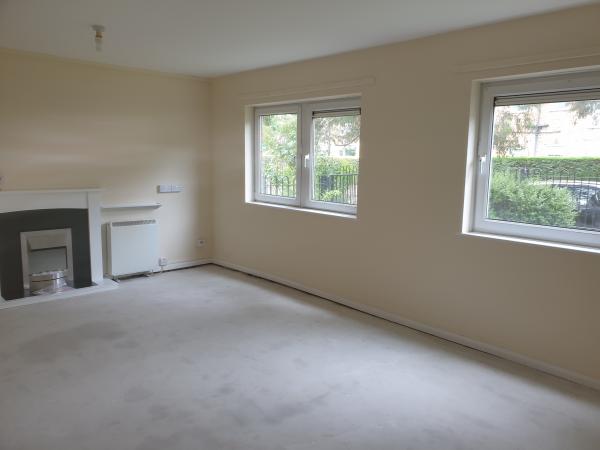 2 bedroom flat in Wolverhampton House Exchange